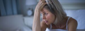Insônia na menopausa: causas e o que fazer